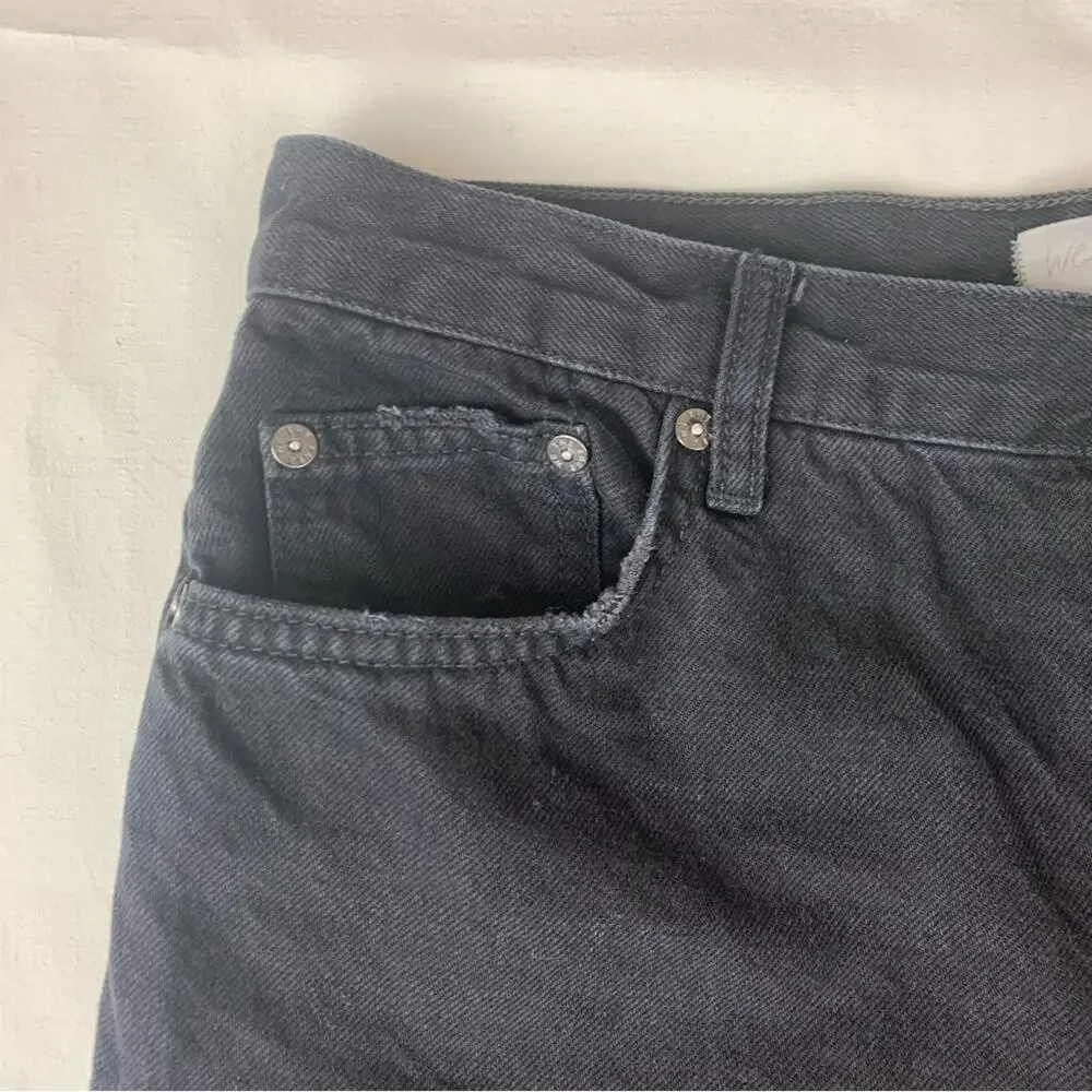 We the Free size 28 Black Distressed Wide Leg crop Jeans